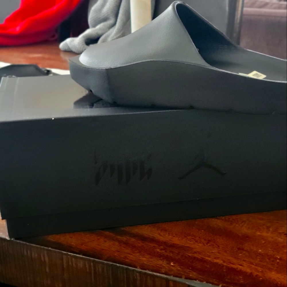 Jordan slides